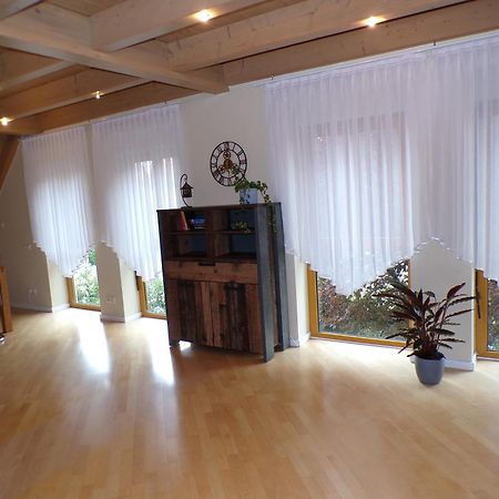 Mondfaenger Ferienwohnung , Naehe Playmobil Funpark Und Messezentrum Wilhermsdorf  Extérieur photo
